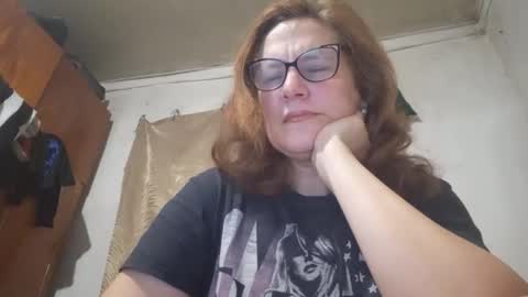 kissandvibe online show from 11.20.25