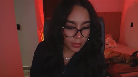 Snapshot of kisscocoaxo chatting on 06.11.26 cocoa online show from 06.11.26