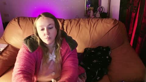 kissica online show from 01.16.25