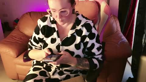 kissica online show from 01.17.25