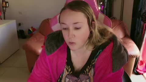 kissica online show from 01.31.25