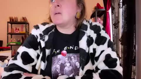 kissica online show from 12.16.25