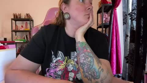 Snapshot of kissica chatting on 04.26.26 kissica online show from 04.26.26