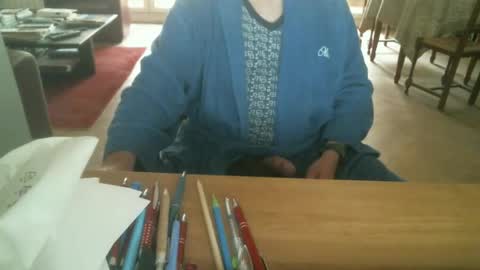 Snapshot of kisslog1 chatting on 10.25.25 kisslog1 online show from 10.25.25