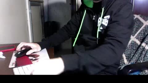 Snapshot of kissofbanned1983 chatting on 10.18.25 kissofbanned1983 online show from 10.18.25