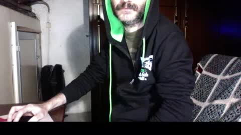 kissofbanned1983 online show from 12.01.25