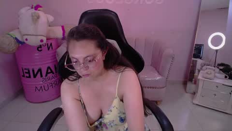 kit_fox_a online show from 09.11.25