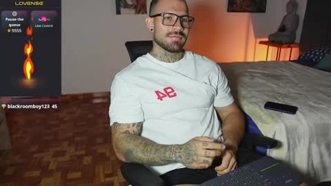 kite__ online show from 03.31.26