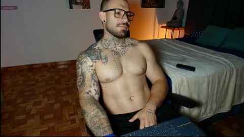 kite__ online show from 04.01.26