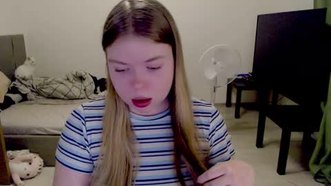 Jennyblonde and Emmabrunette online show from 12.21.25