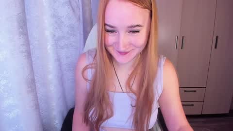 Snapshot of kitten_sun chatting on 01.18.25 kitten_sun online show from 01.18.25