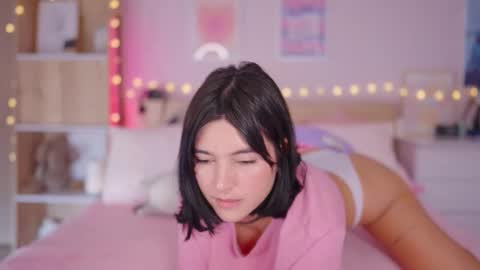      online show from 11.11.25