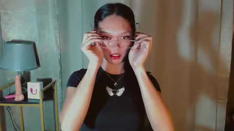 KITTY online show from 09.19.25