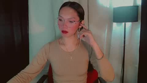 KITTY online show from 09.30.25