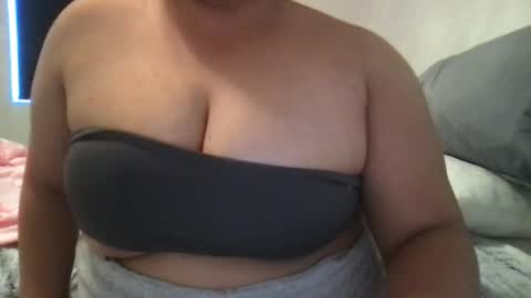 Snapshot of kittnicole chatting on 07.22.26 n I c o l e online show from 07.22.26