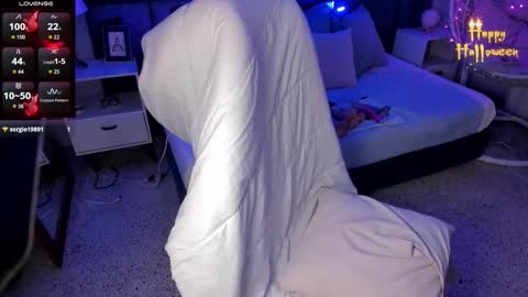 Kitty  online show from 10.11.25