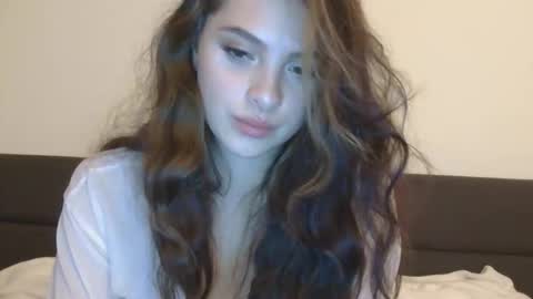 Snapshot of kitty_cat_katie chatting on 10.16.25 Katies Pussy Cat online show from 10.16.25