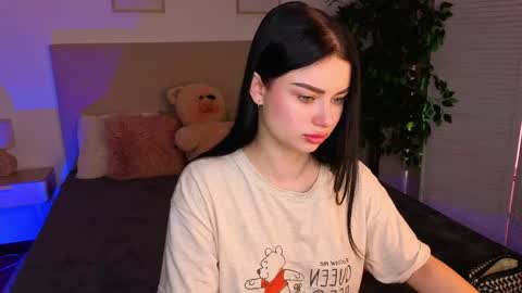 Snapshot of kitty_cut1ee_ chatting on 04.13.26 kitty_cut1ee_ online show from 04.13.26