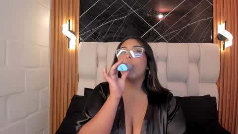 kitty online show from 09.15.25
