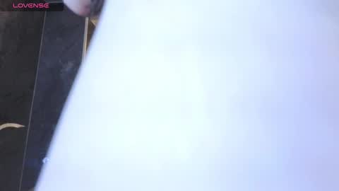 kitty_fox_b online show from 10.20.25