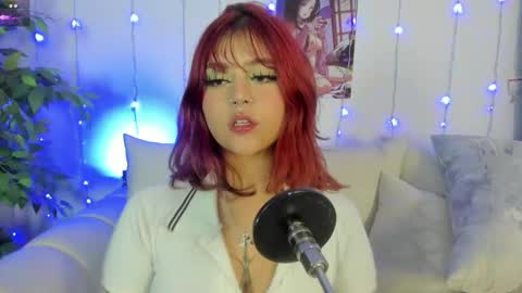 Snapshot of kitty_kath1 chatting on 10.27.25 kath online show from 10.27.25