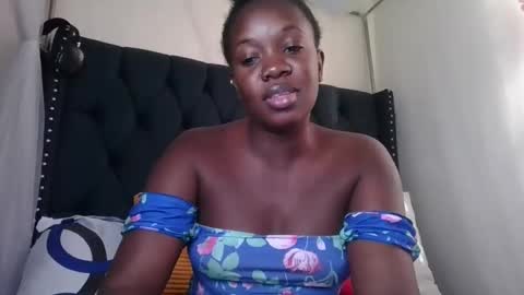 kitty_kerry online show from 04.01.26