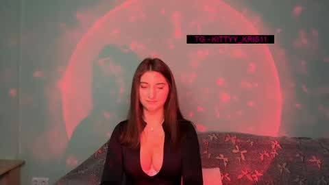 kitty_kristy1 online show from 11.28.25