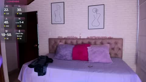 Kitty online show from 09.24.25