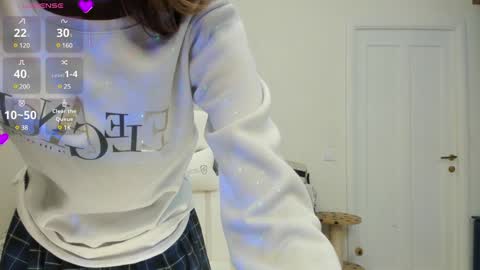 Emilly online show from 12.04.24