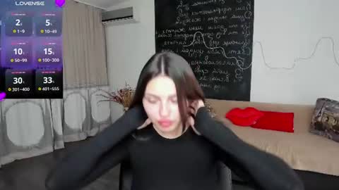 Snapshot of kitty_shenson chatting on 06.14.26 Kate online show from 06.14.26