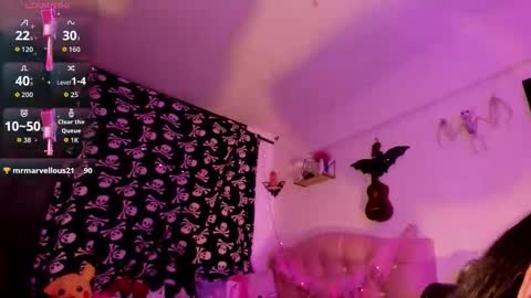 Kitty Goth  online show from 11.20.25