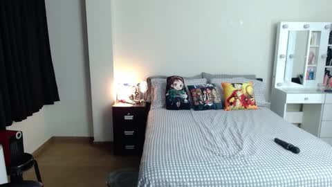 Snapshot of kittykat18x chatting on 12.14.24 Isabel online show from 12.14.24