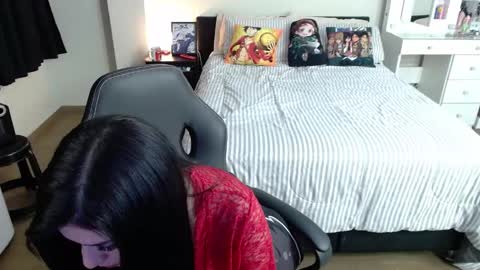 Snapshot of kittykat18x chatting on 02.07.25 Isabel online show from 02.07.25