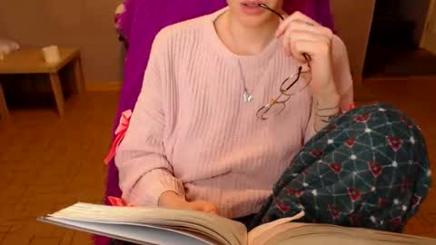 Snapshot of kittylovemoon chatting on 03.20.26 KittyloveMoon online show from 03.20.26