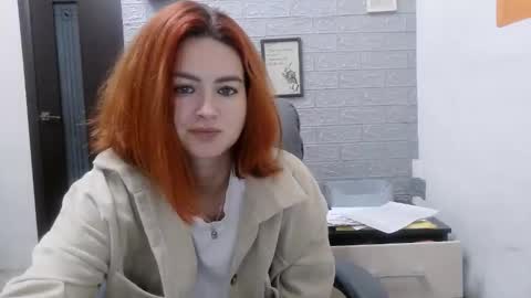 Snapshot of kittymeou chatting on 09.20.25 kittymeou online show from 09.20.25