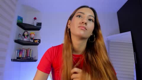 Snapshot of kittyrush_ chatting on 10.19.25 kitty online show from 10.19.25