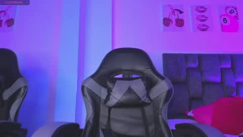 kitty online show from 04.27.26