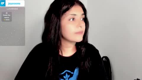 Kitty Trixy online show from 12.22.25