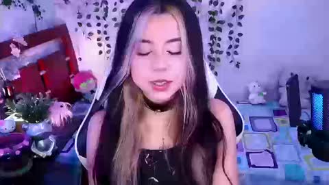 Kittyuwu  online show from 03.18.26