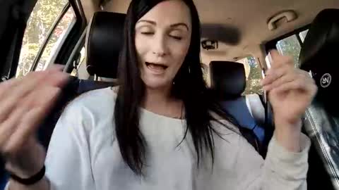 Kitty online show from 10.14.25