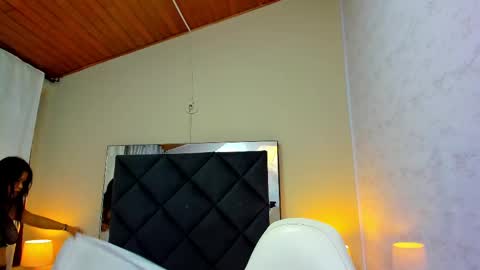 kitty online show from 10.06.25