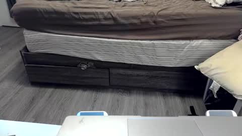 Kittyymaze online show from 04.14.26