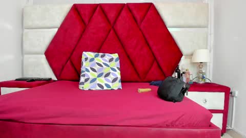 Luisa y Jairo online show from 06.19.26