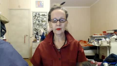 Snapshot of kiuminberry chatting on 01.01.25 KiuminBerry online show from 01.01.25