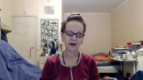 Snapshot of kiuminberry chatting on 01.02.25 KiuminBerry online show from 01.02.25