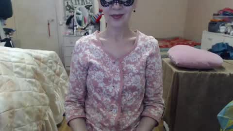 Snapshot of kiuminberry chatting on 06.25.26 KiuminBerry online show from 06.25.26