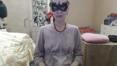 Snapshot of kiuminberry chatting on 07.12.26 KiuminBerry online show from 07.12.26