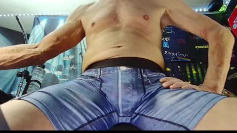 kiveuxmakeu online show from 10.01.25