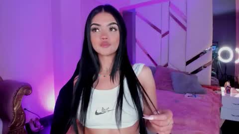 Kiwi online show from 10.28.25