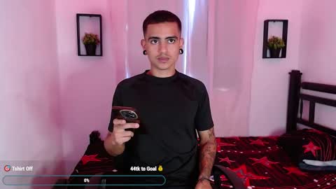 Snapshot of kizame___ chatting on 10.21.25 kizame___ online show from 10.21.25